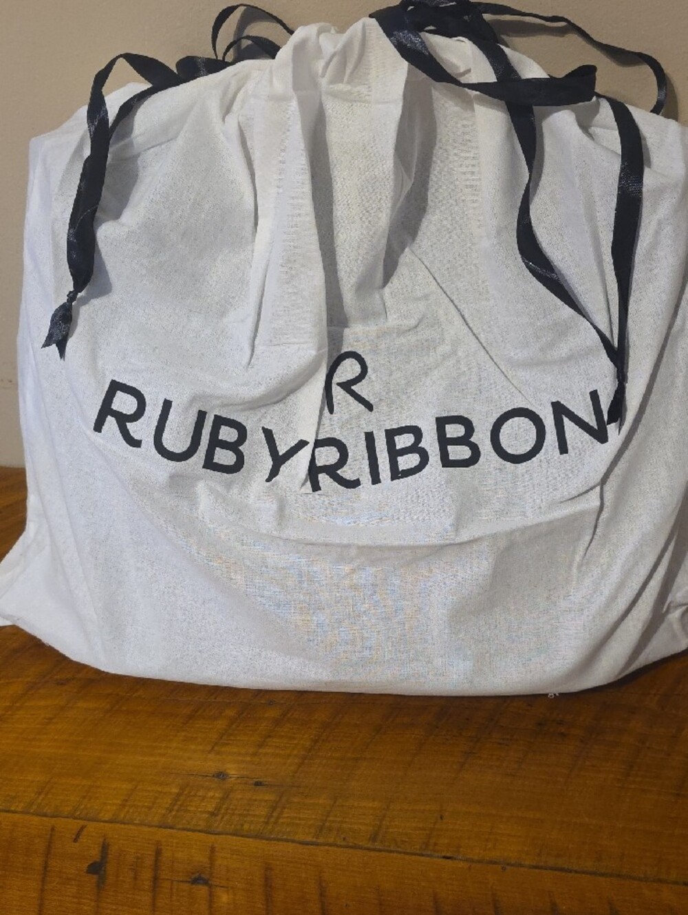 Ruby Ribbon Black Embossed Bow Tote - Picture 9 of 9